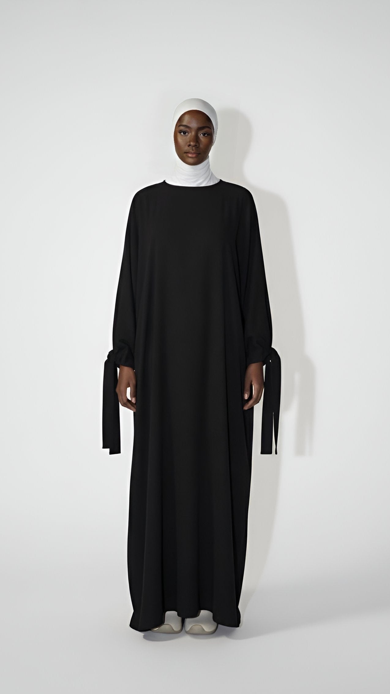 Black - Sahina abaya